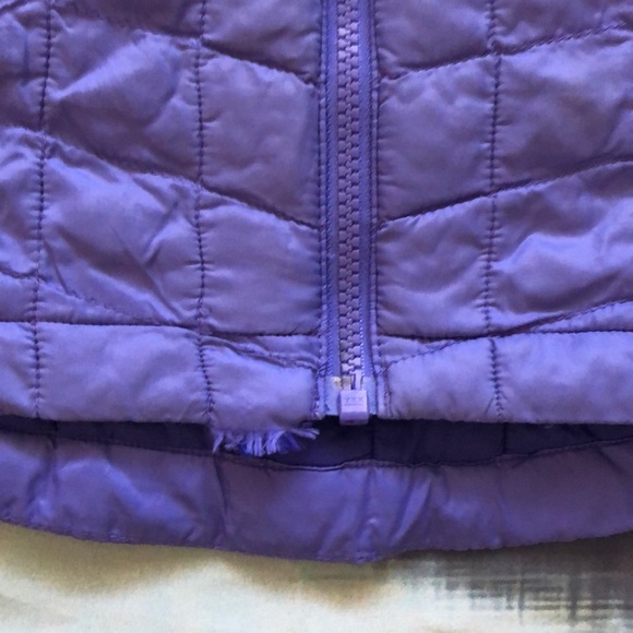 Ladies S the north face ThermoBall full zip jacket - Picture 2 of 8